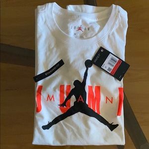 Jordan Men’s White T-Shirt Size Large